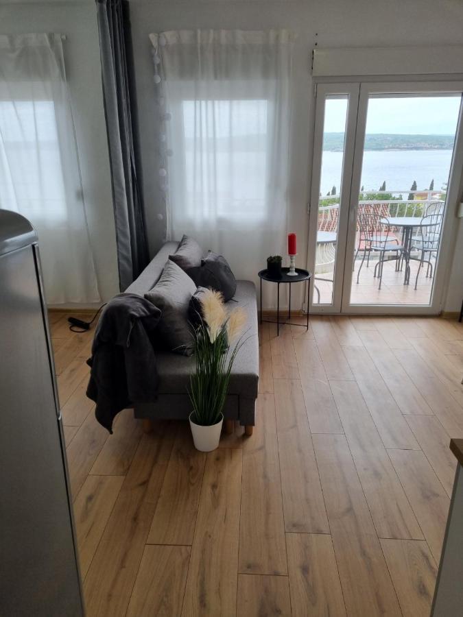 Apartmani Mali Selce Eksteriør bilde